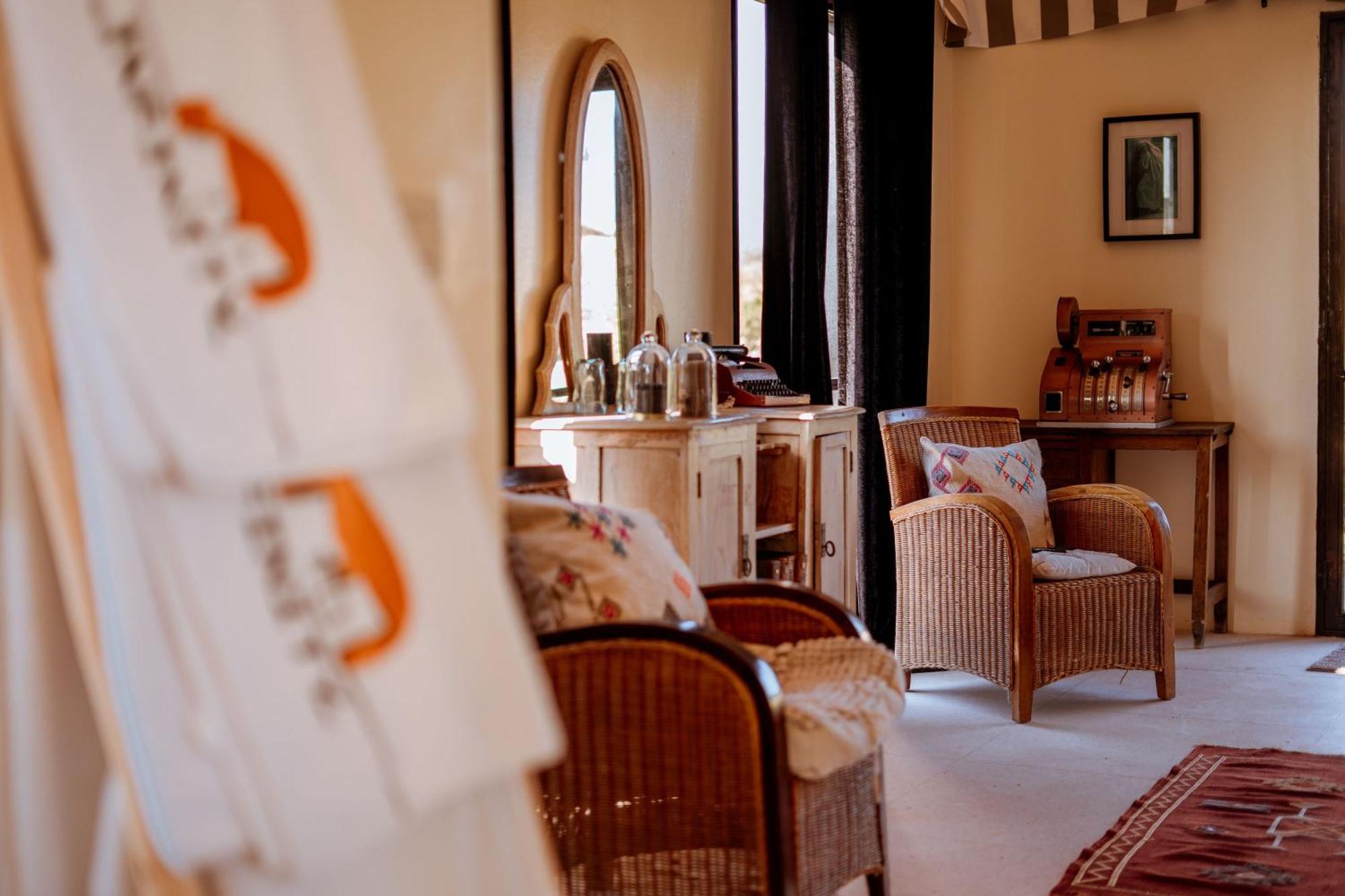 Ali Baba Infinity Hotel เอสเซาอิรา ภายนอก รูปภาพ